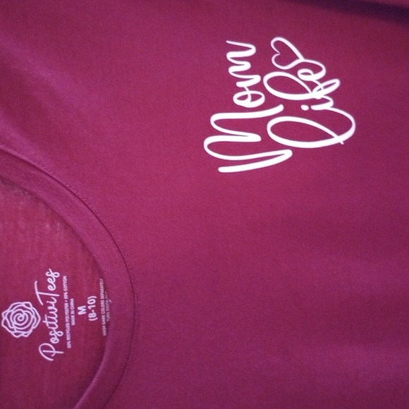 Mom life tshirt - Picture 2 of 3